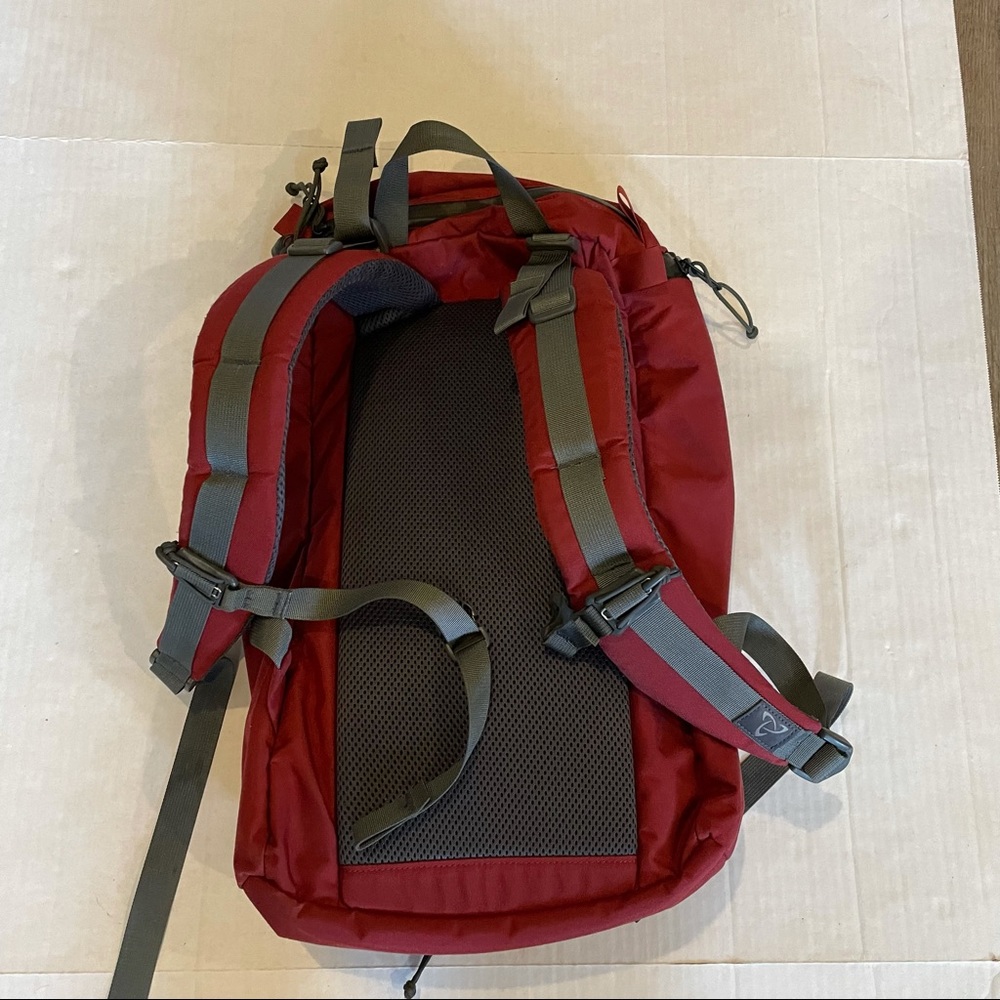 MYSTERY RANCH Red Backpack - Picture 12 of 16